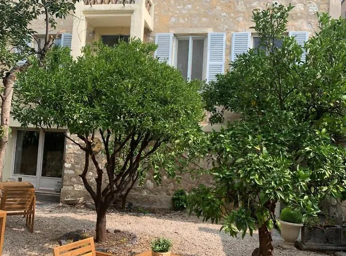 Le Jardin D\'Elma